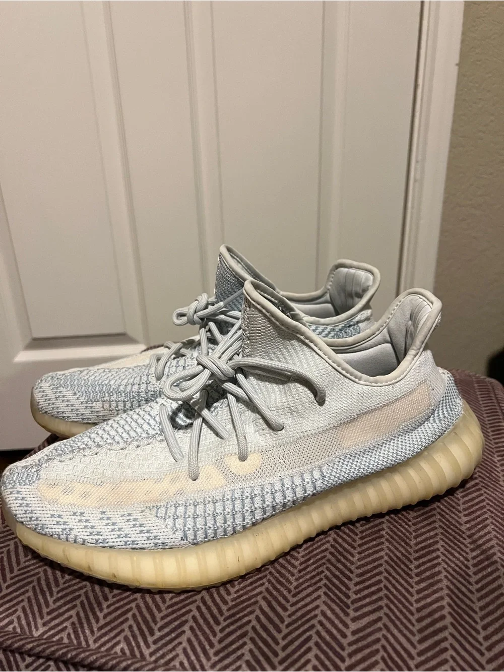 Yeezy Boost 350 Cloud White size 11M